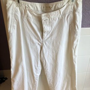 Sonoma Life & Style Off White Capri Pant Size 10 Good Condition